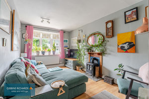 Annexe - Sitting Room- click for photo gallery